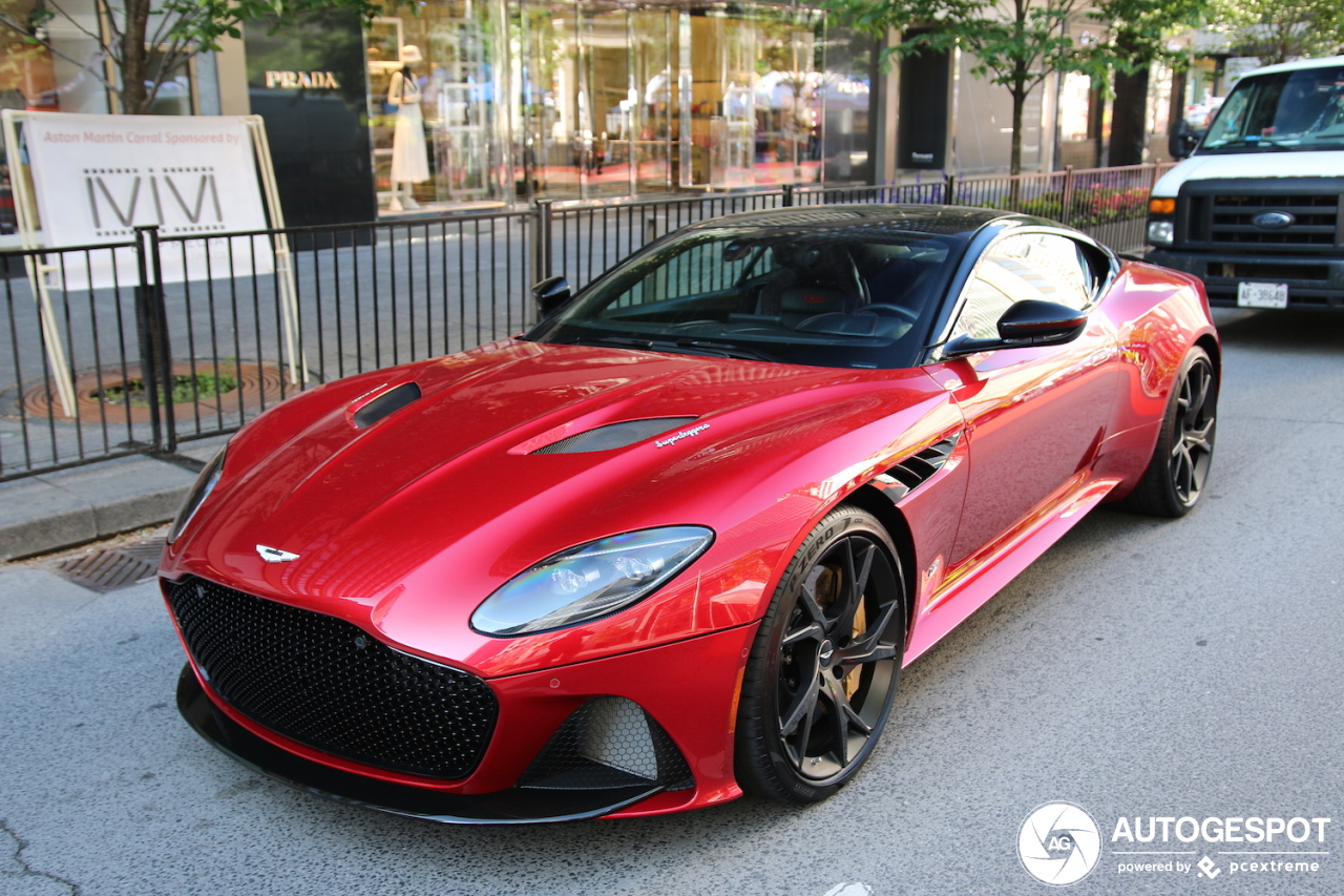 Aston Martin DBS Superleggera