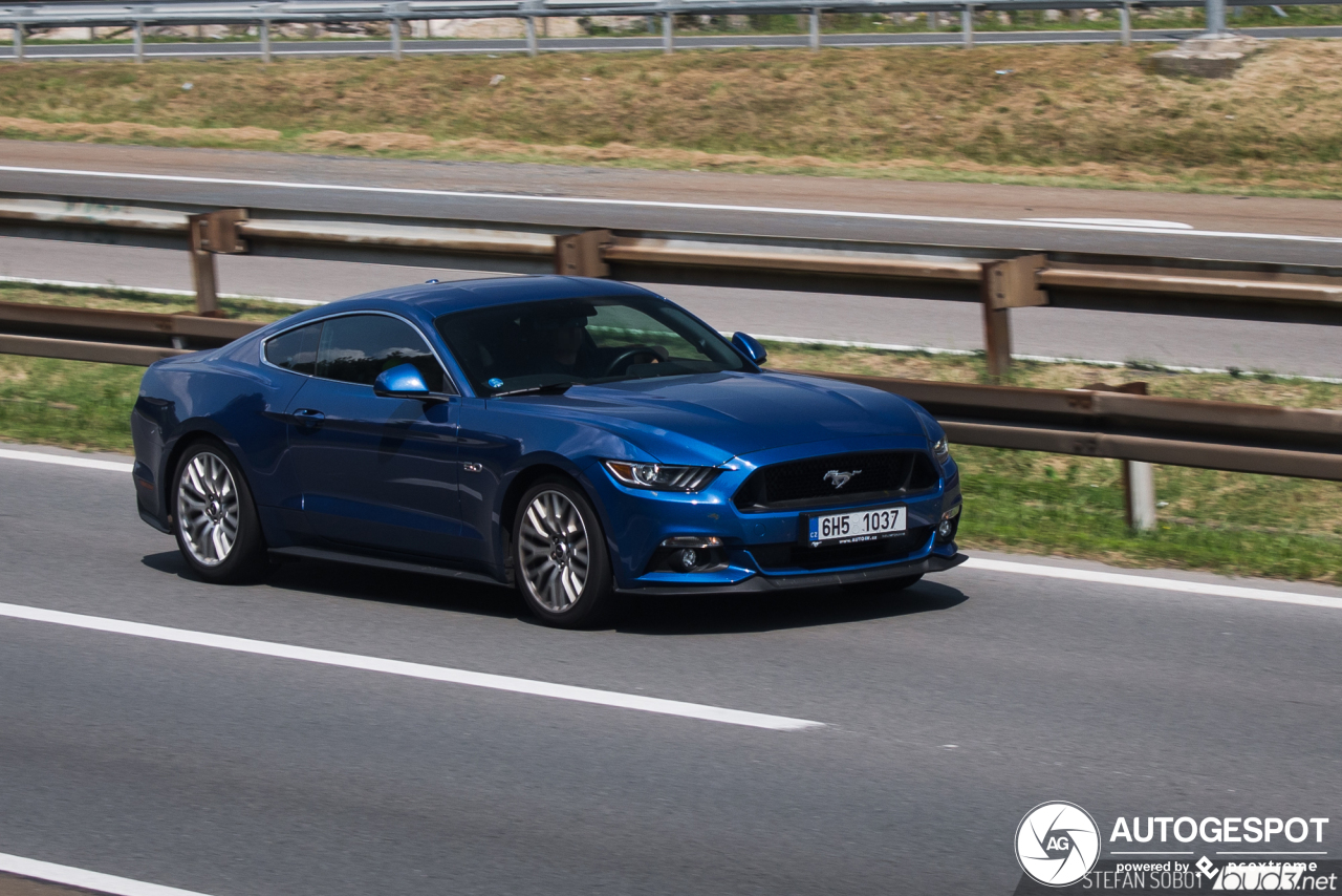 Ford Mustang GT 2015