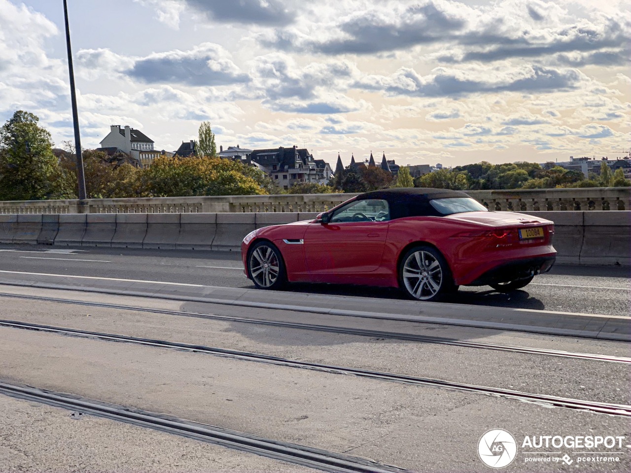 Jaguar F-TYPE S Convertible