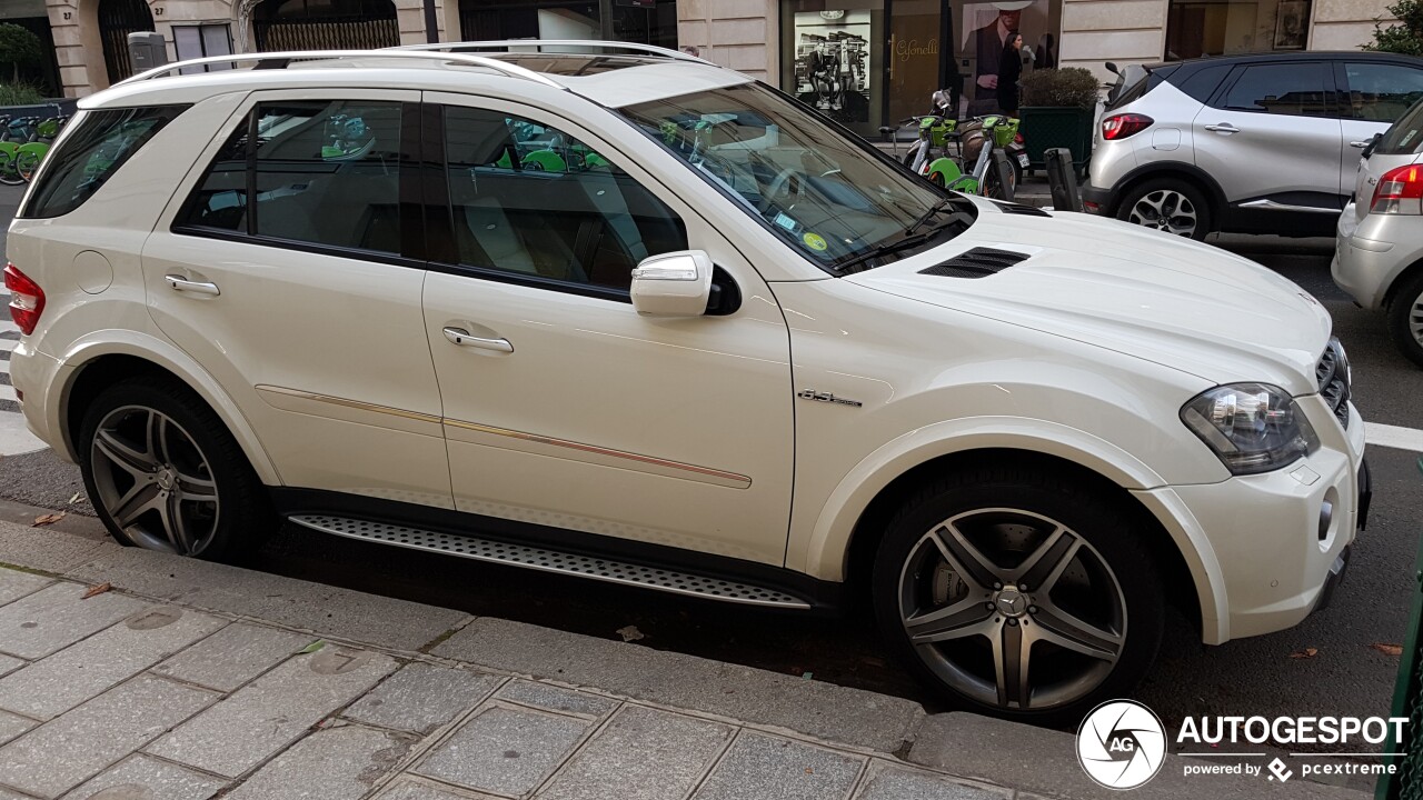 Mercedes-Benz ML 63 AMG W164 2009