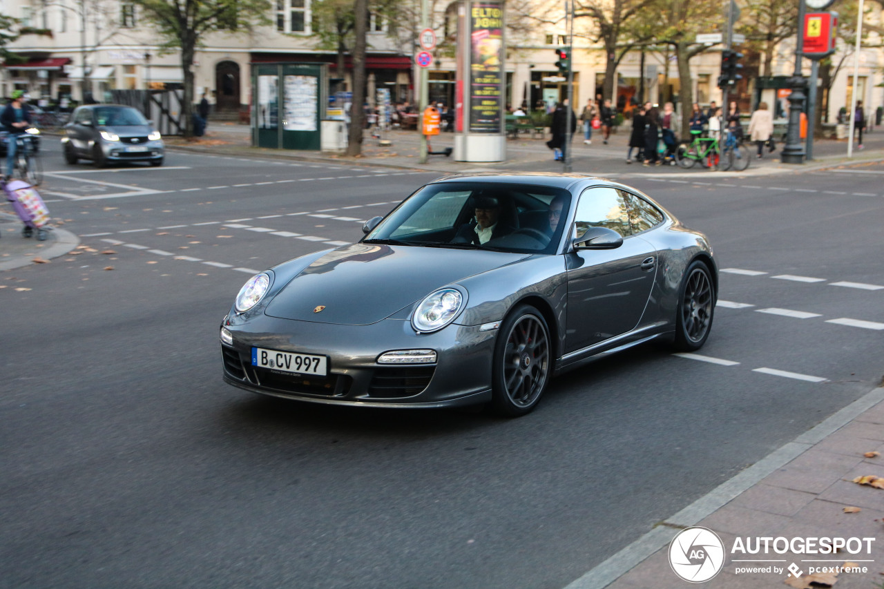 Porsche 997 Carrera 4 GTS