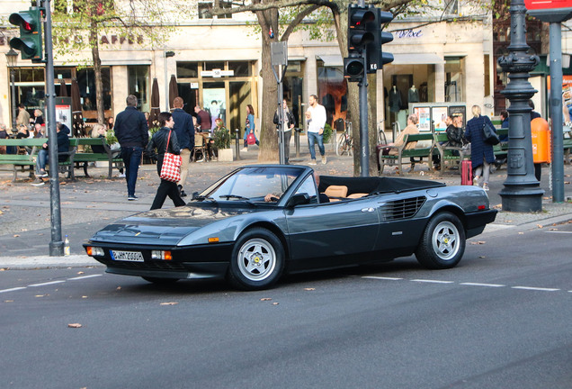 Ferrari Mondial 3.2 Cabriolet