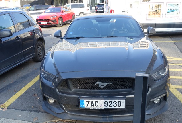 Ford Mustang GT 2015