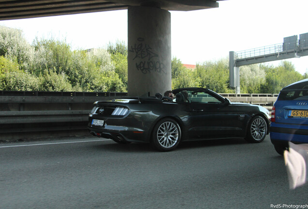 Ford Mustang GT Convertible 2015