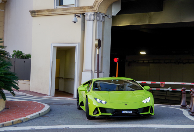 Lamborghini Huracán LP640-4 EVO