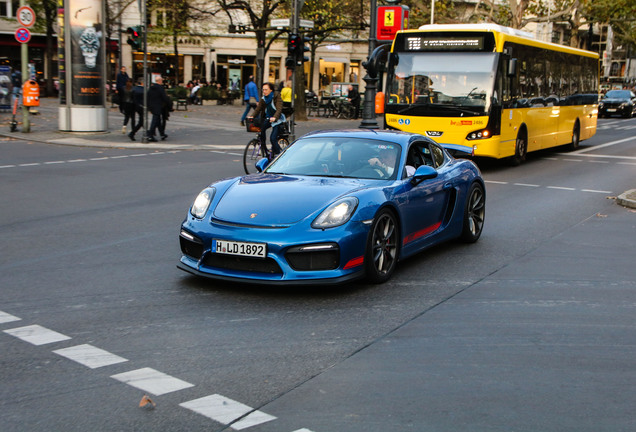 Porsche 981 Cayman GT4