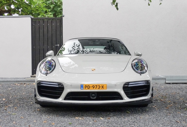 Porsche 991 Turbo S Cabriolet MkII