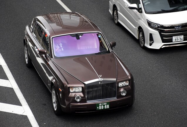 Rolls-Royce Phantom EWB