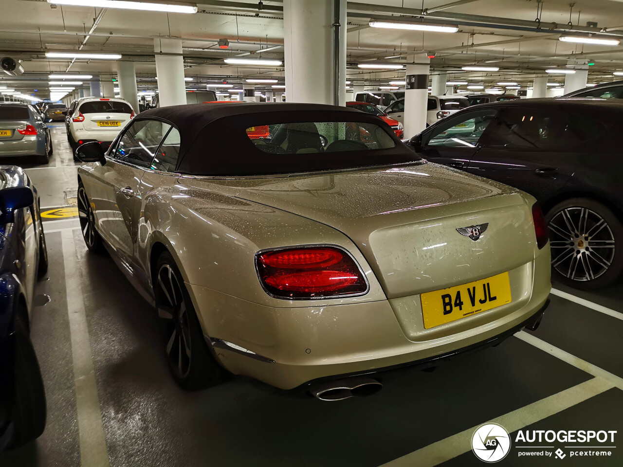 Bentley Continental GTC V8 S