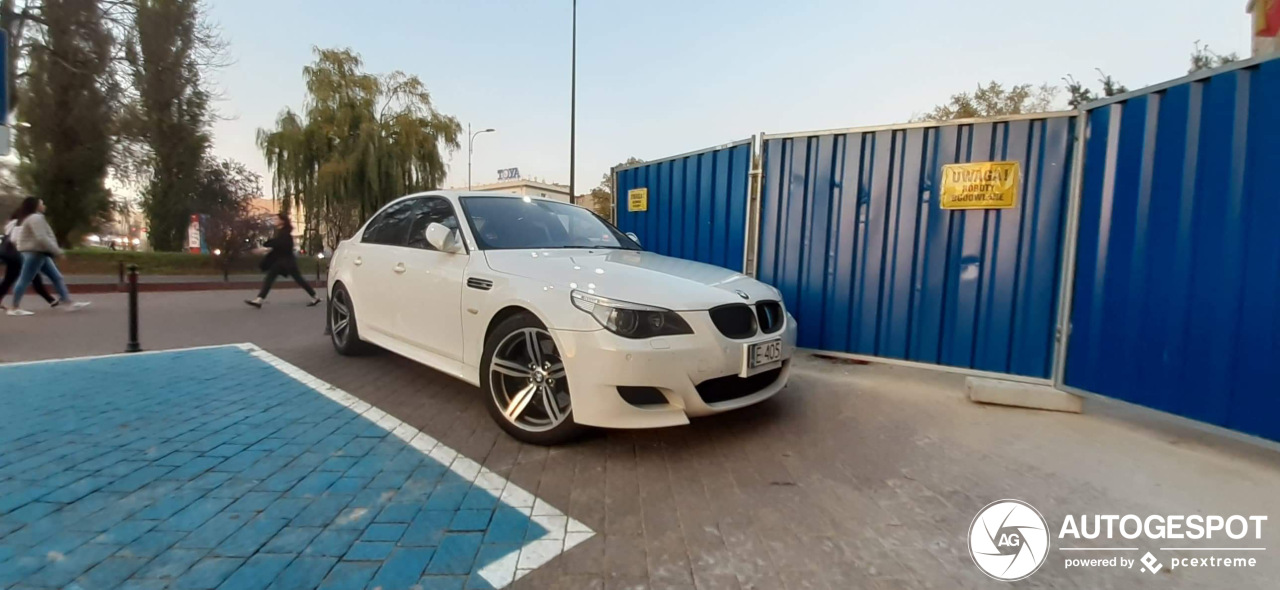 BMW M5 E60 2007