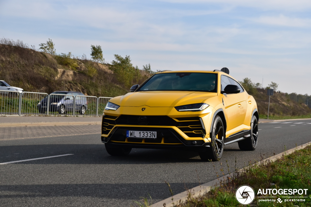 Lamborghini Urus