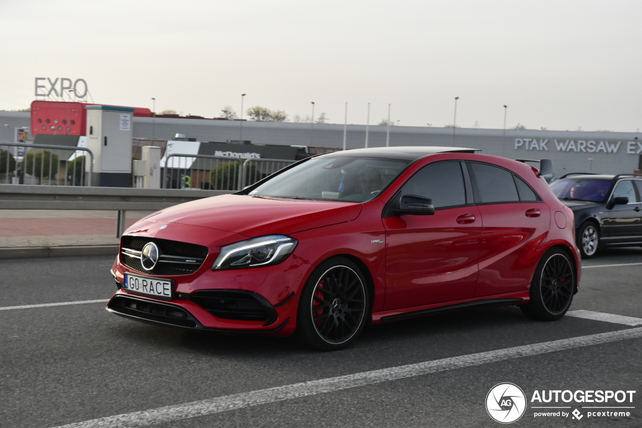 Mercedes-AMG A 45 W176 2015