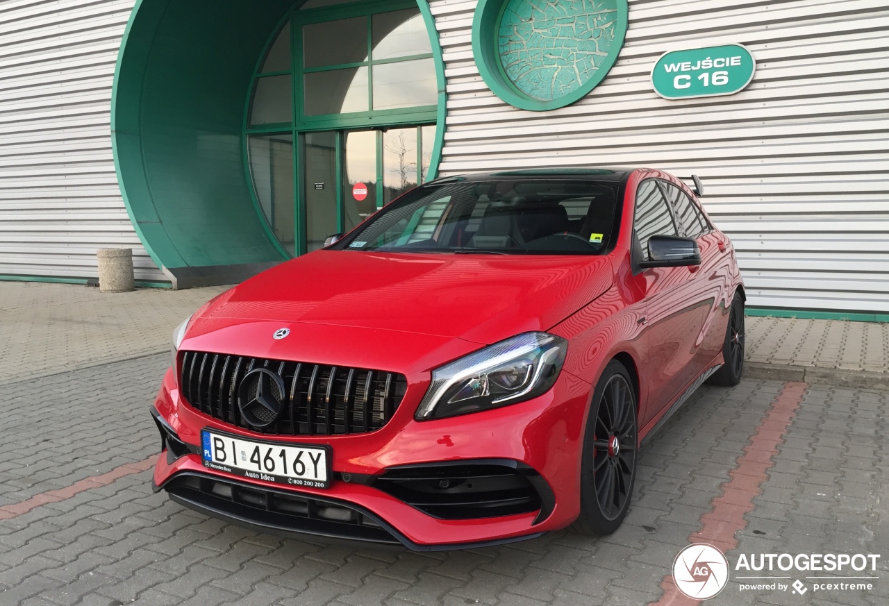 Mercedes-AMG A 45 W176 2015