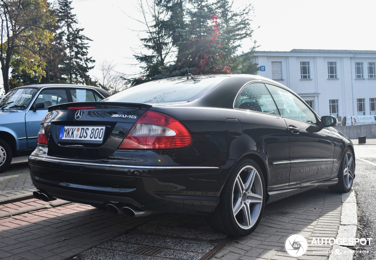 Mercedes-Benz CLK 63 AMG