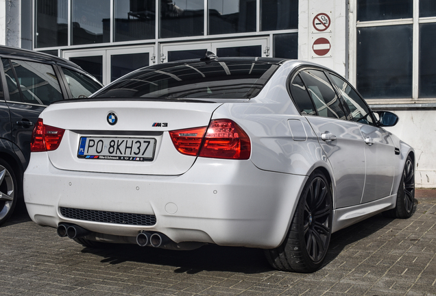 BMW M3 E90 Sedan 2009