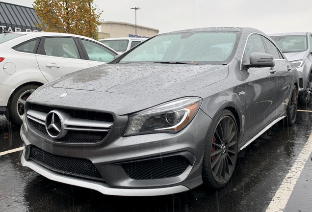 Mercedes-Benz CLA 45 AMG C117