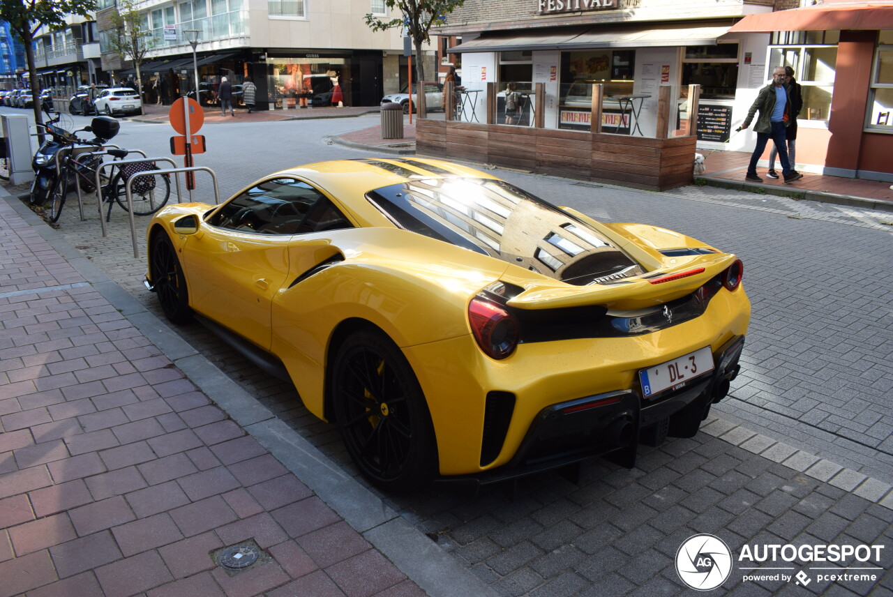 Ferrari 488 Pista