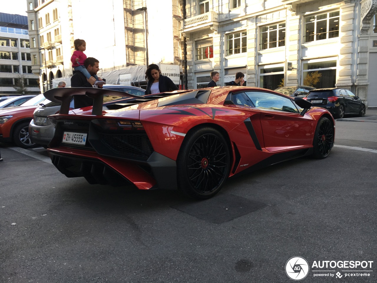 Lamborghini Aventador LP750-4 SuperVeloce