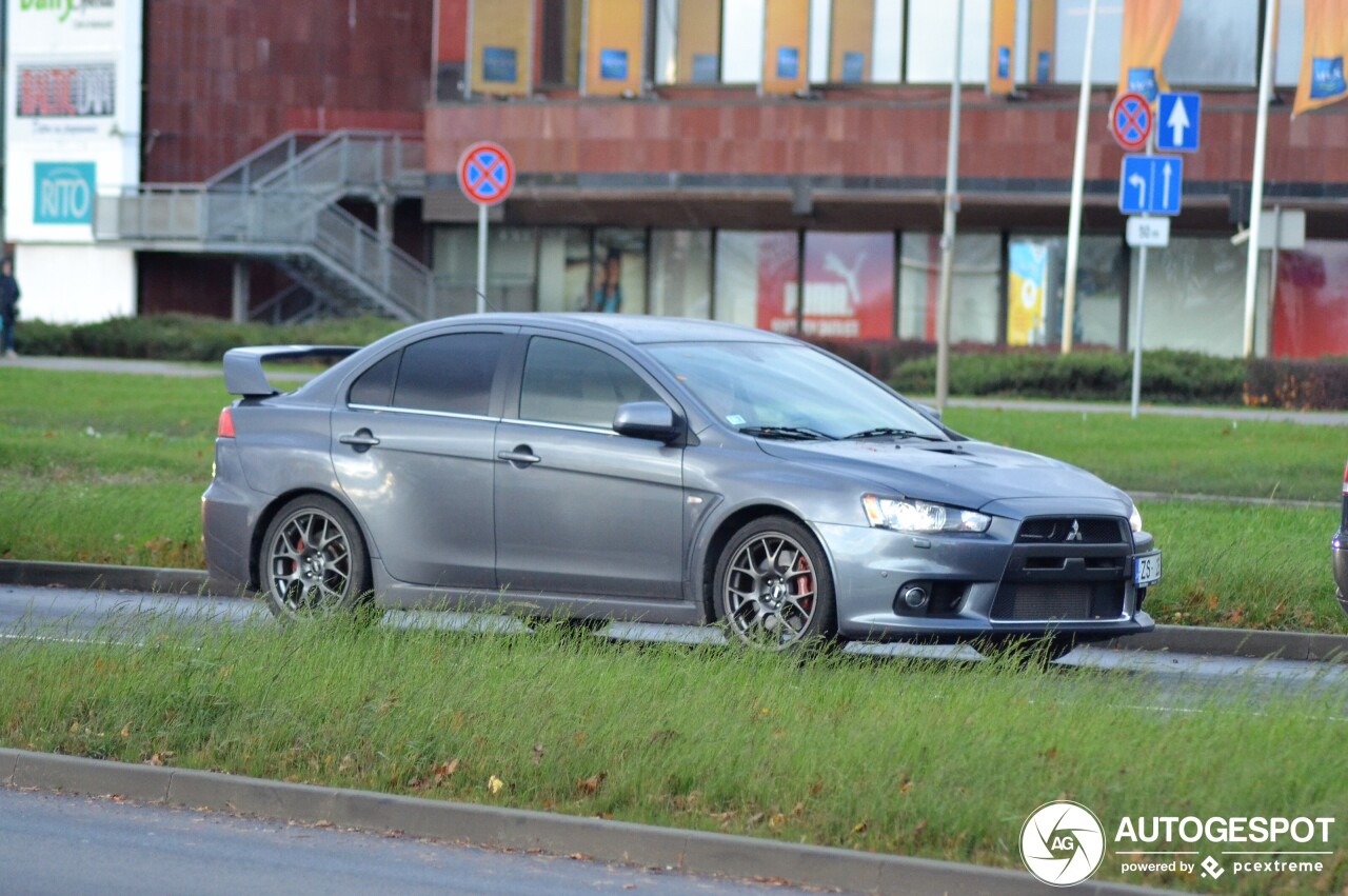 Mitsubishi Lancer Evolution X