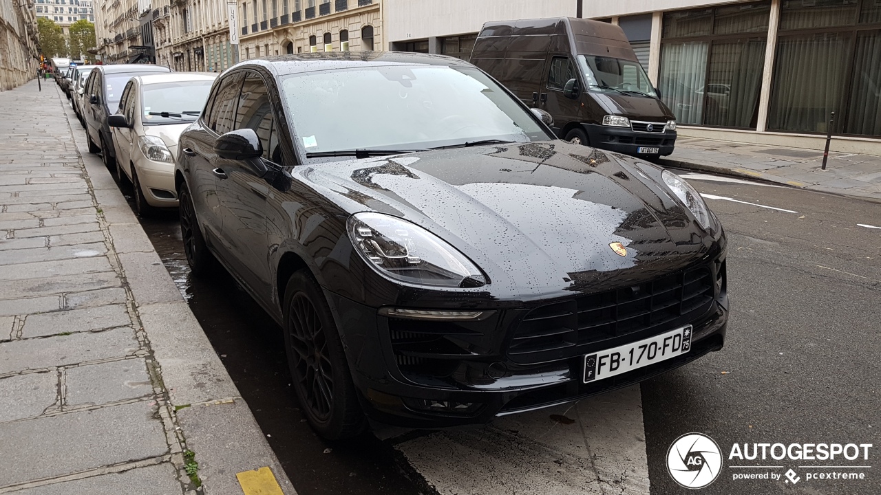 Porsche 95B Macan GTS