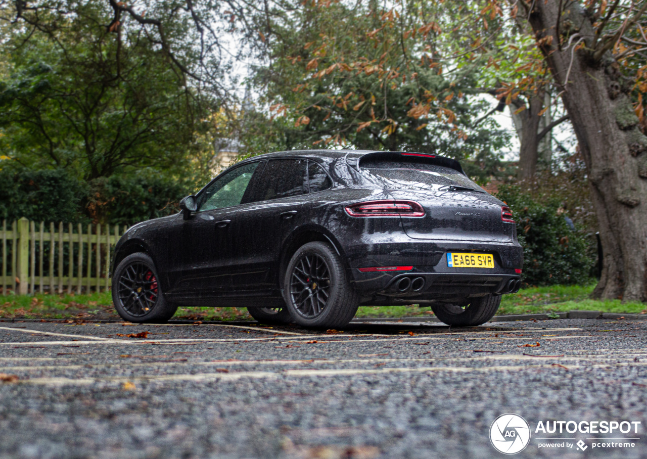 Porsche 95B Macan GTS