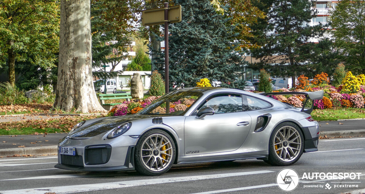 Porsche 991 GT2 RS Weissach Package