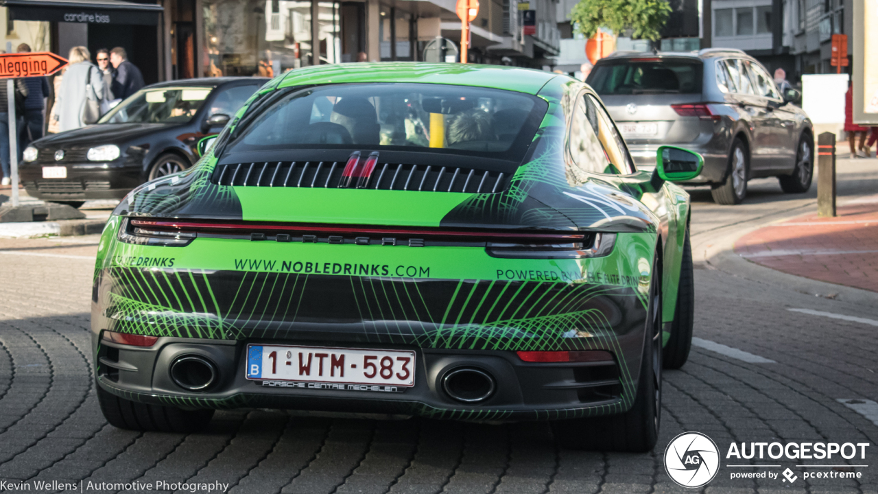 Porsche 992 Carrera 4S