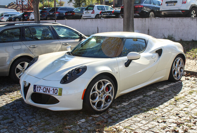 Alfa Romeo 4C Coupé