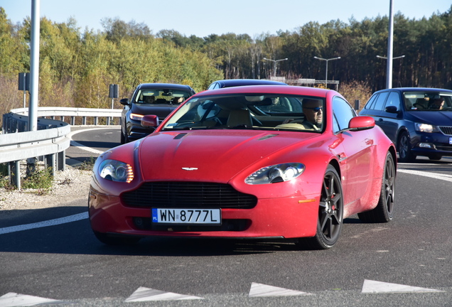 Aston Martin V8 Vantage