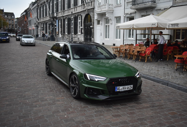 Audi RS4 Avant B9