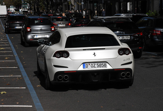 Ferrari GTC4Lusso