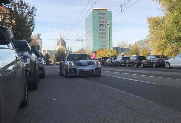 Porsche 991 GT2 RS Weissach Package