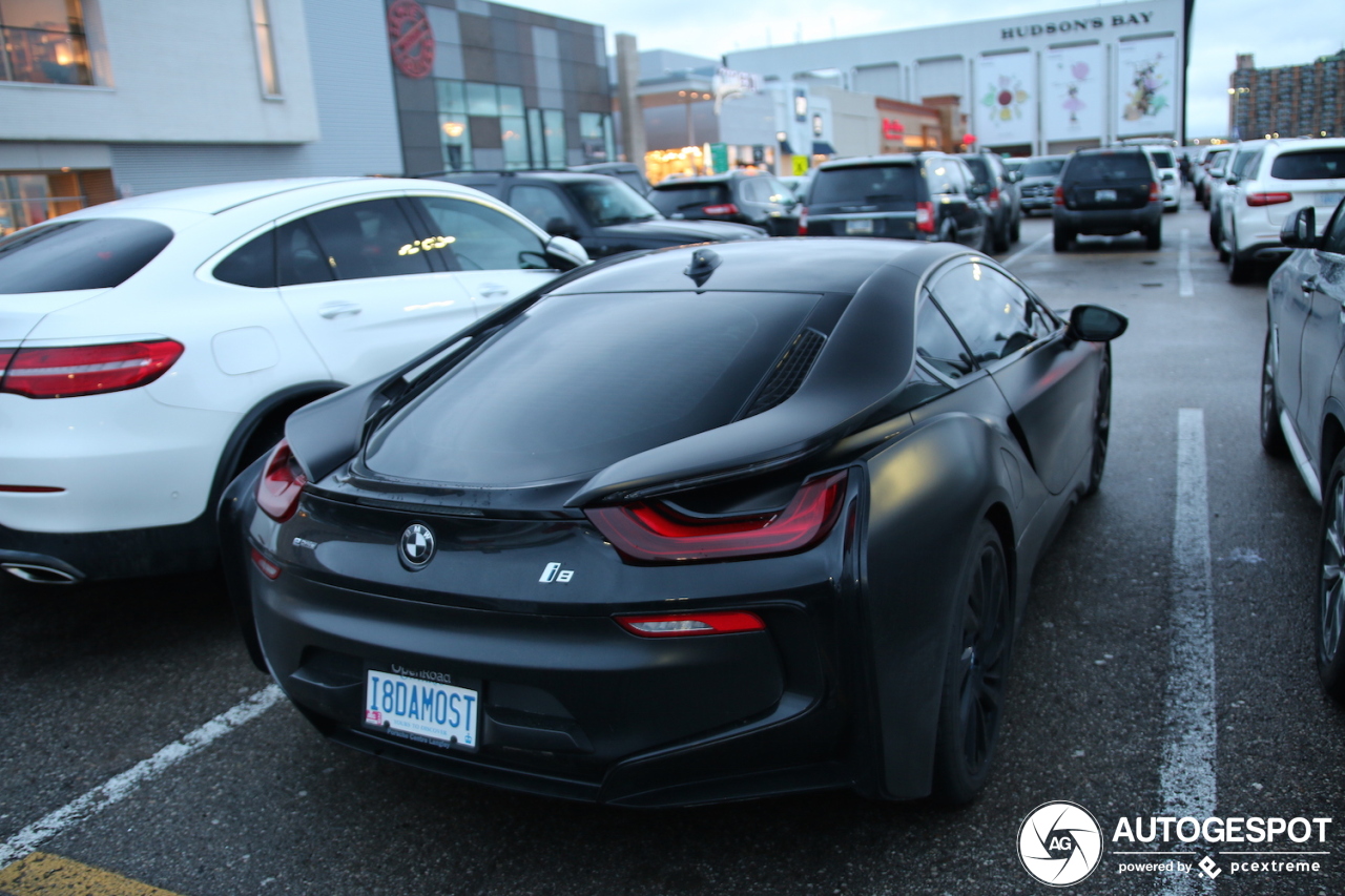 BMW i8 Protonic Frozen Black Edition