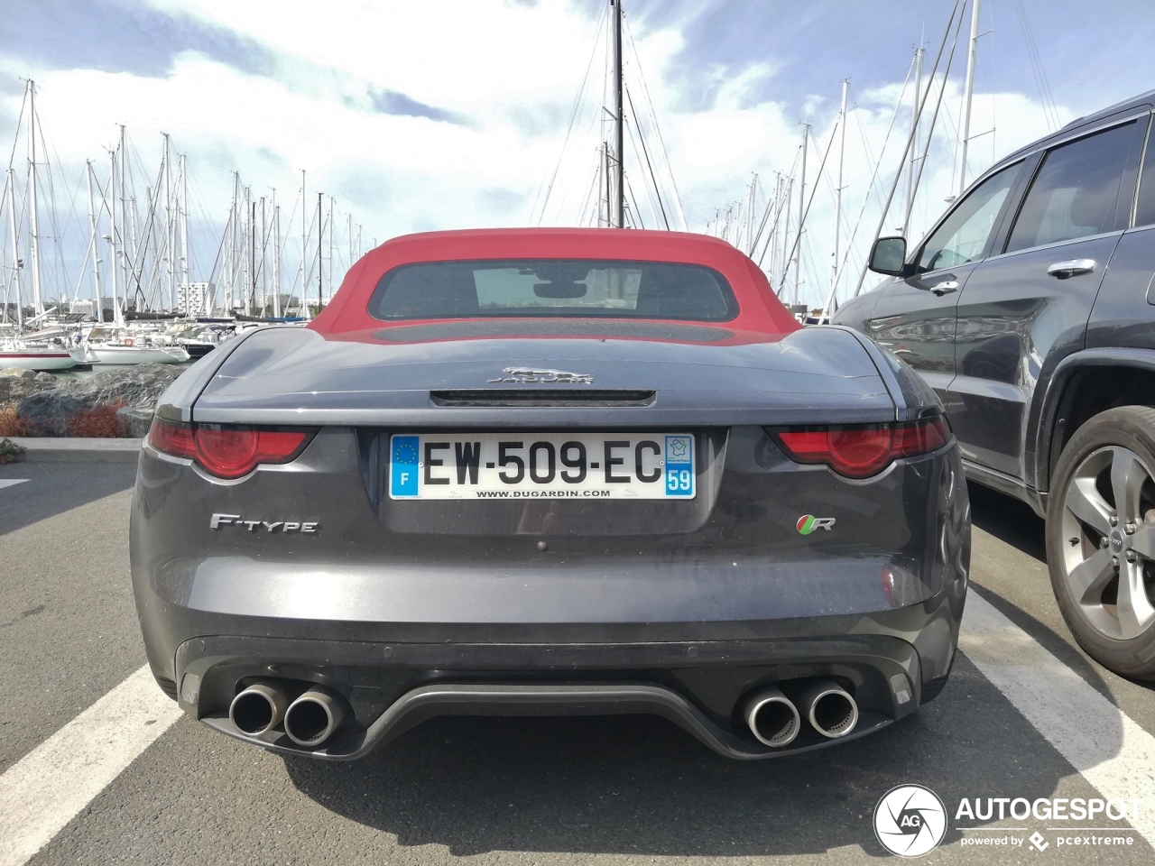 Jaguar F-TYPE R Convertible 2017