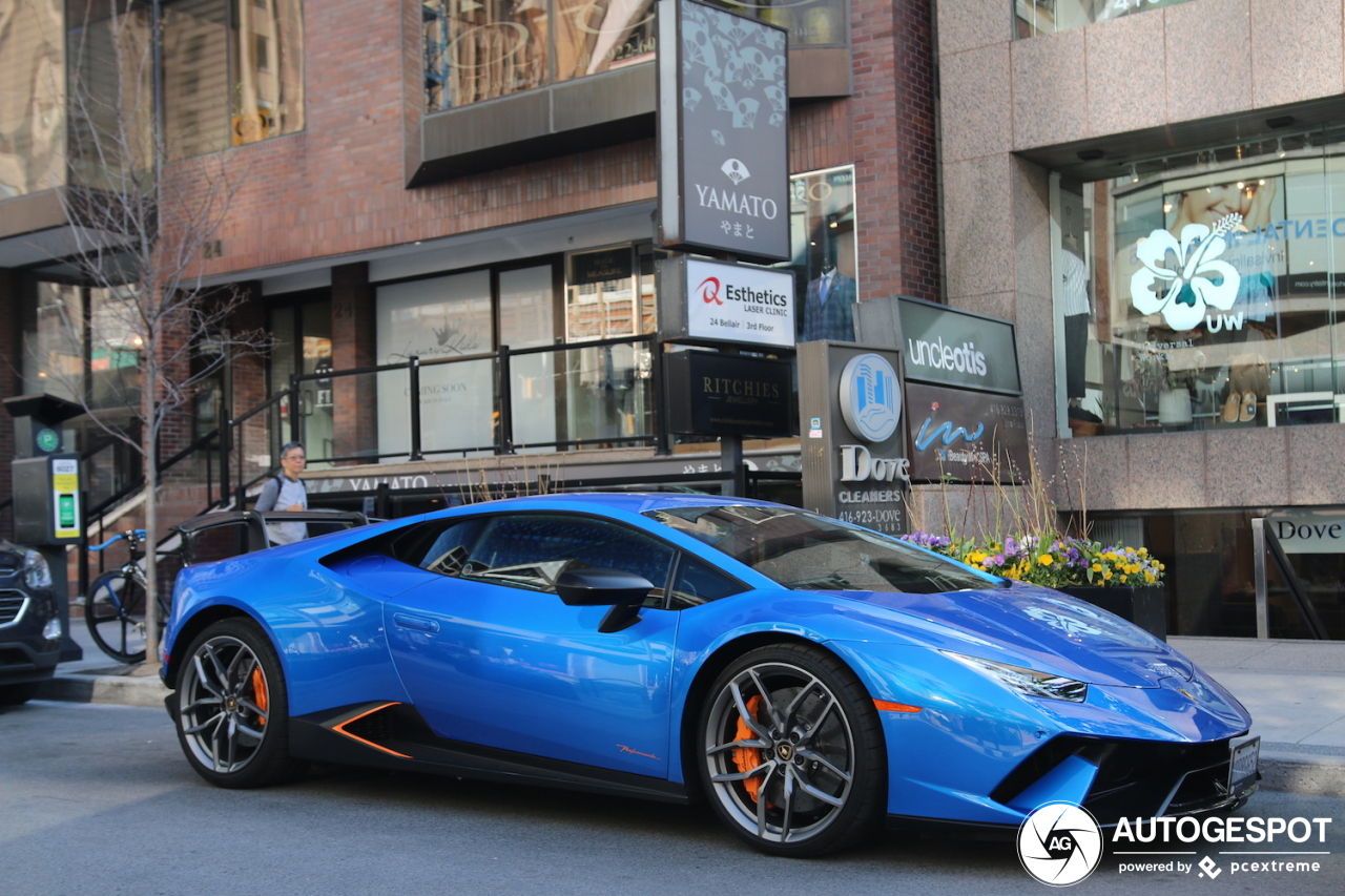 Lamborghini Huracán LP640-4 Performante