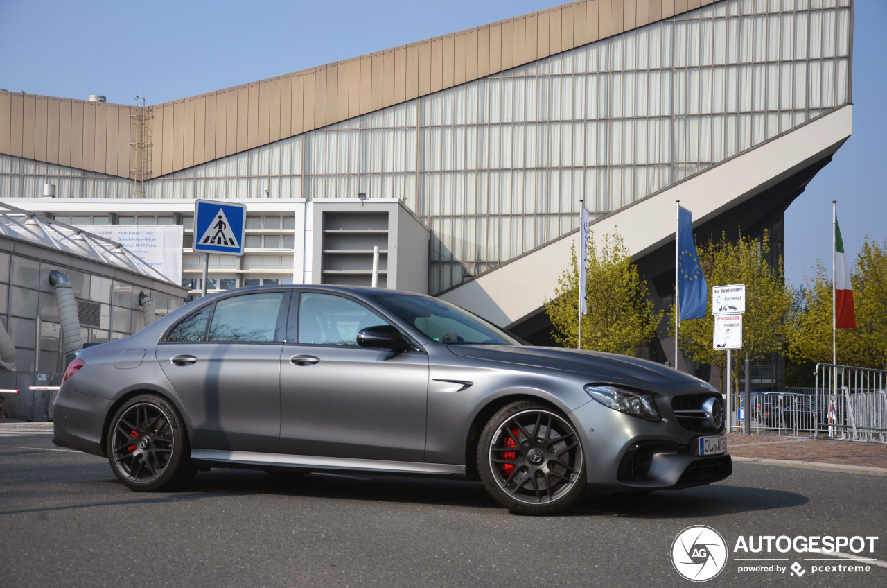 Mercedes-AMG E 63 S W213