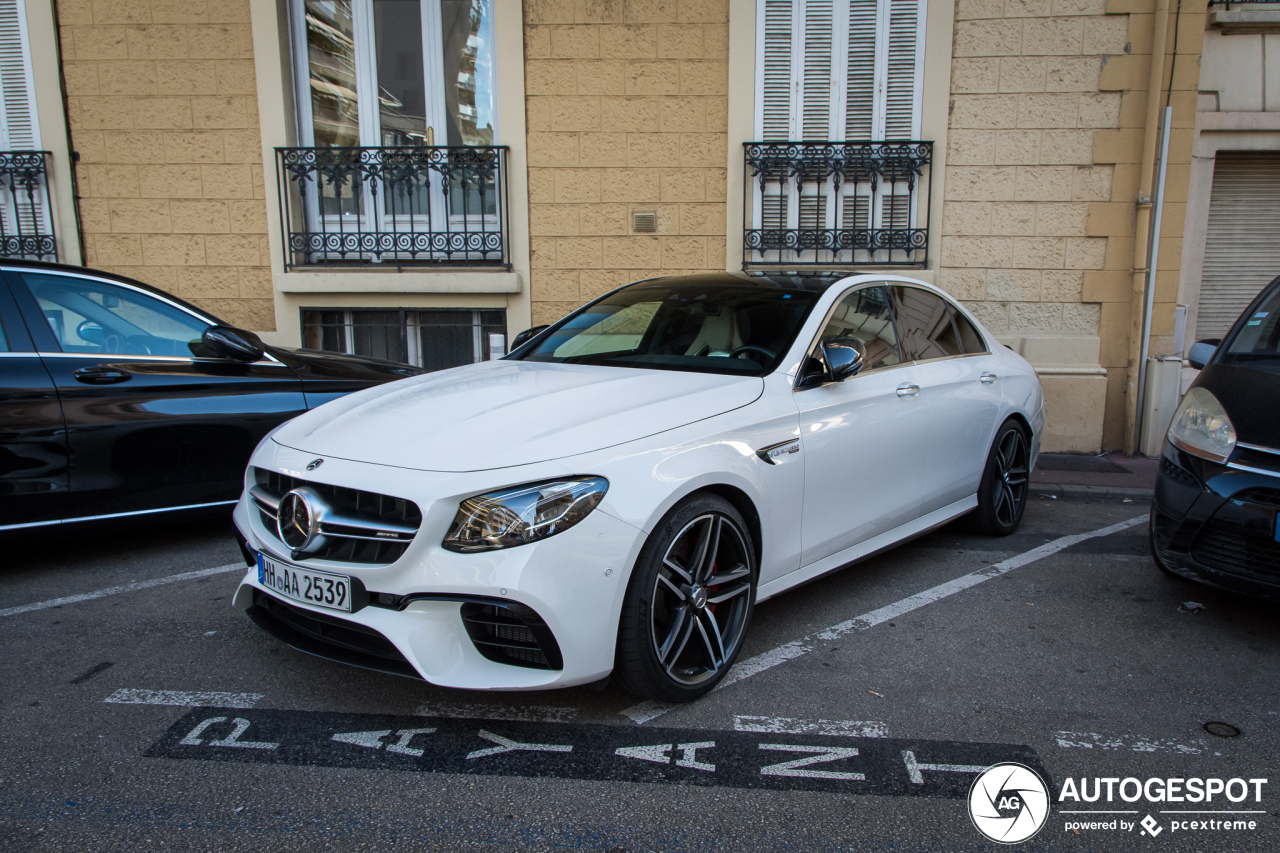 Mercedes-AMG E 63 S W213