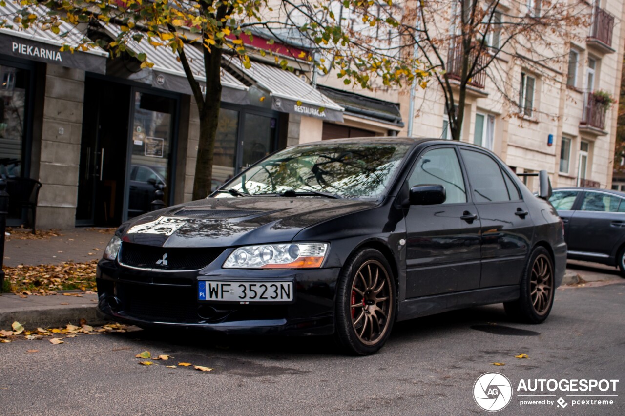 Mitsubishi Lancer Evolution IX