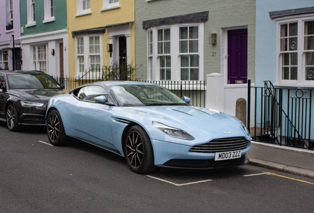 Aston Martin DB11