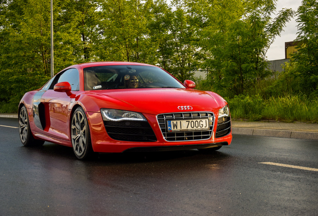 Audi R8 V10