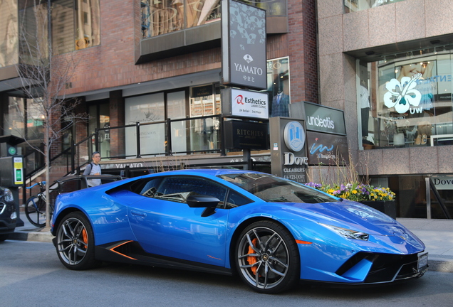 Lamborghini Huracán LP640-4 Performante