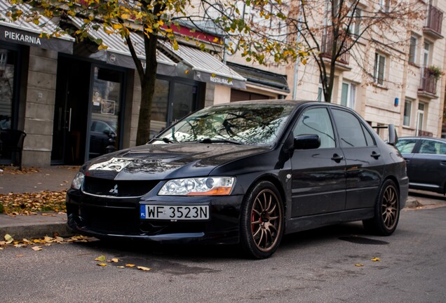 Mitsubishi Lancer Evolution IX