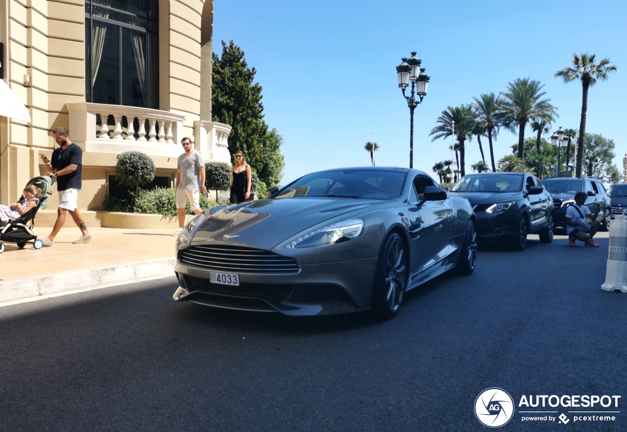 Aston Martin Vanquish 2013