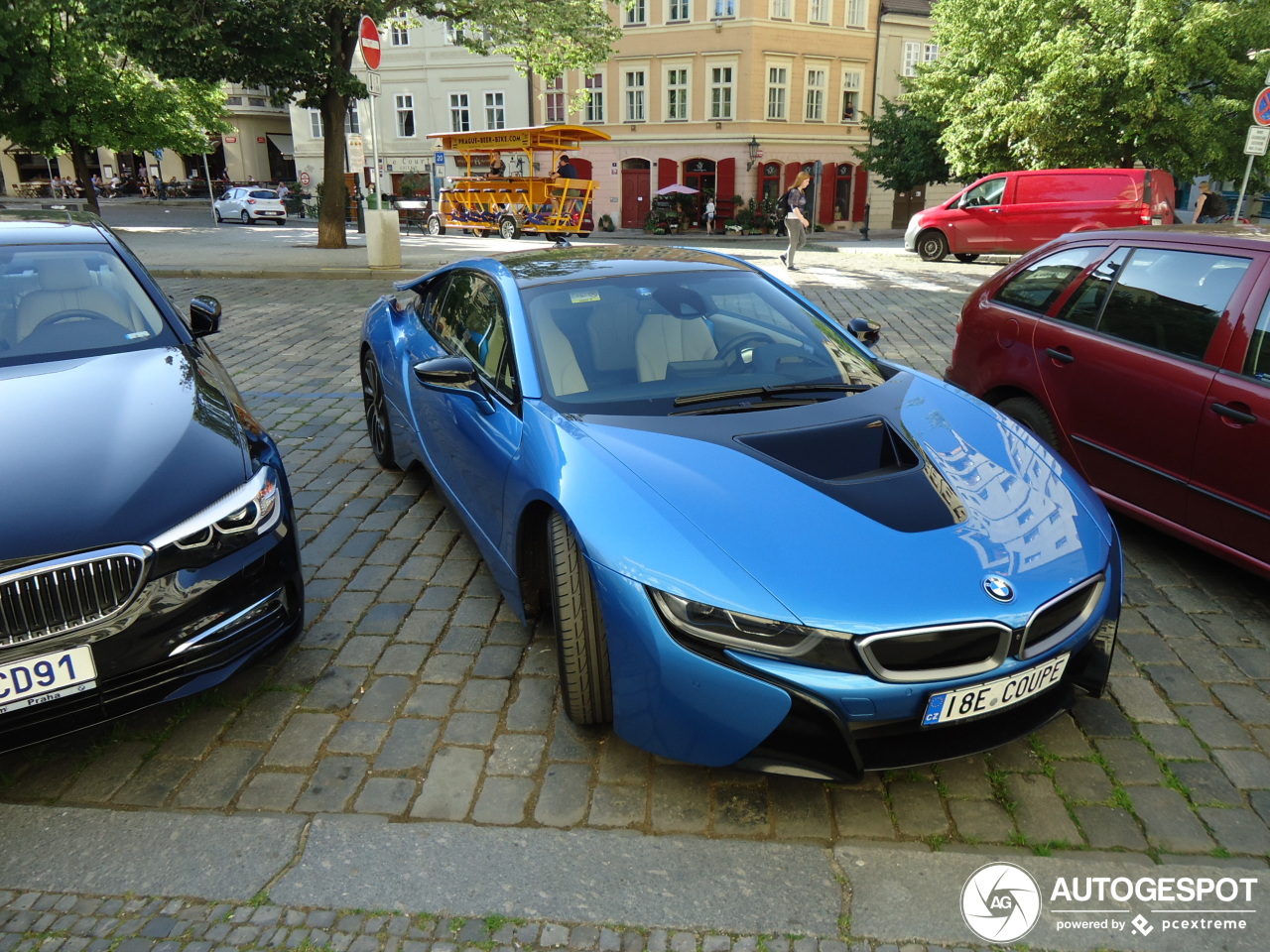 BMW i8