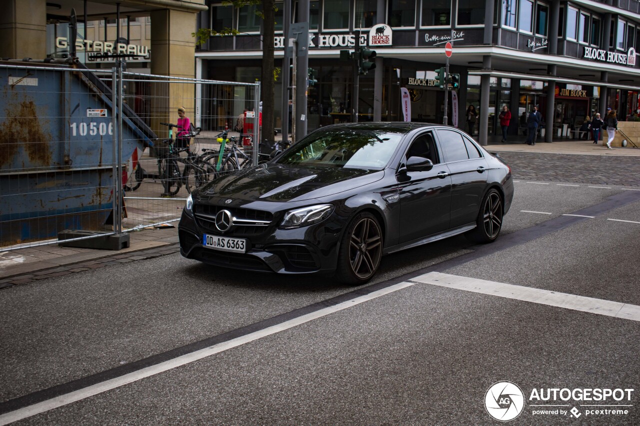 Mercedes-AMG E 63 S W213