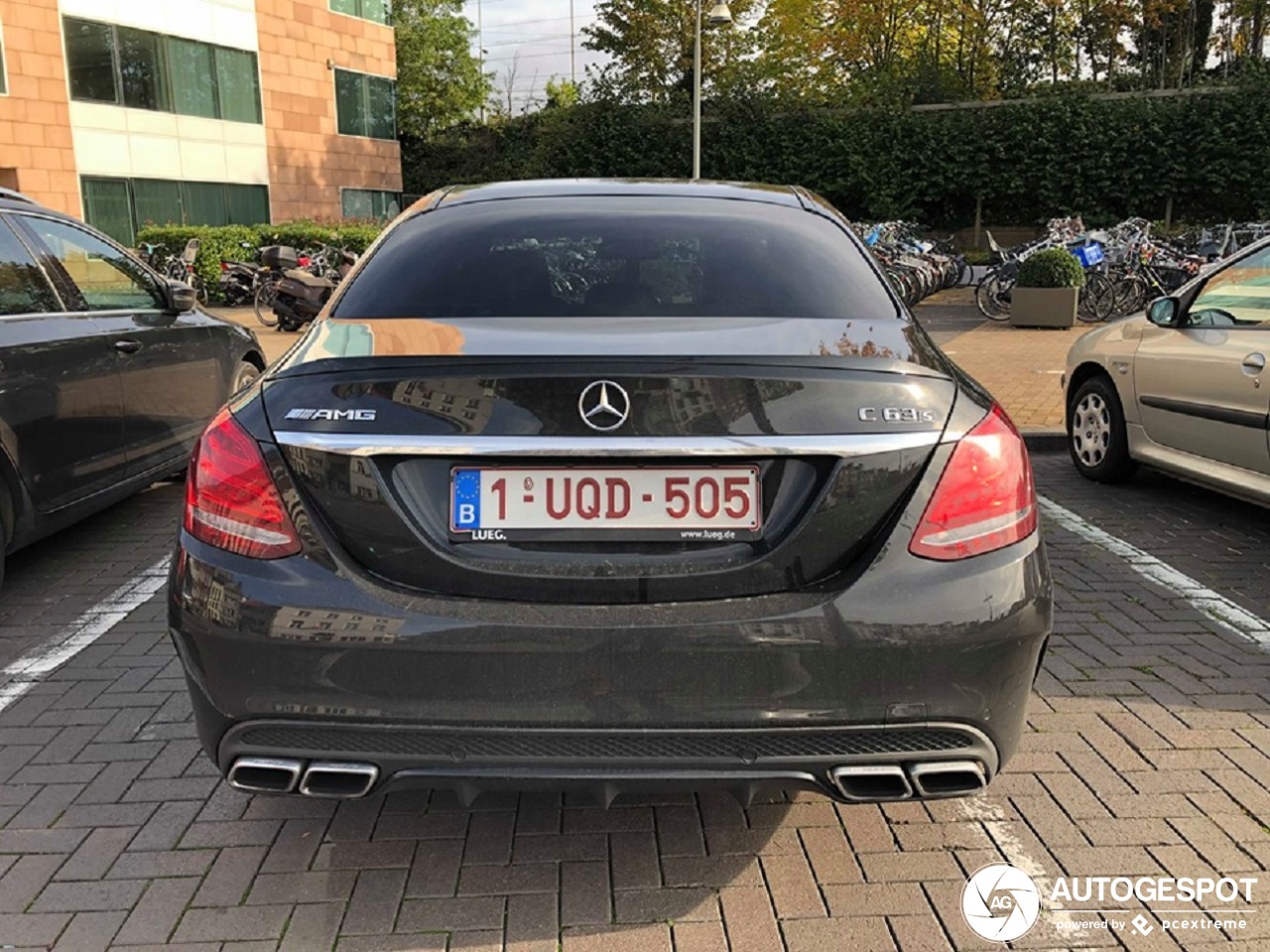 Mercedes-AMG C 63 S W205