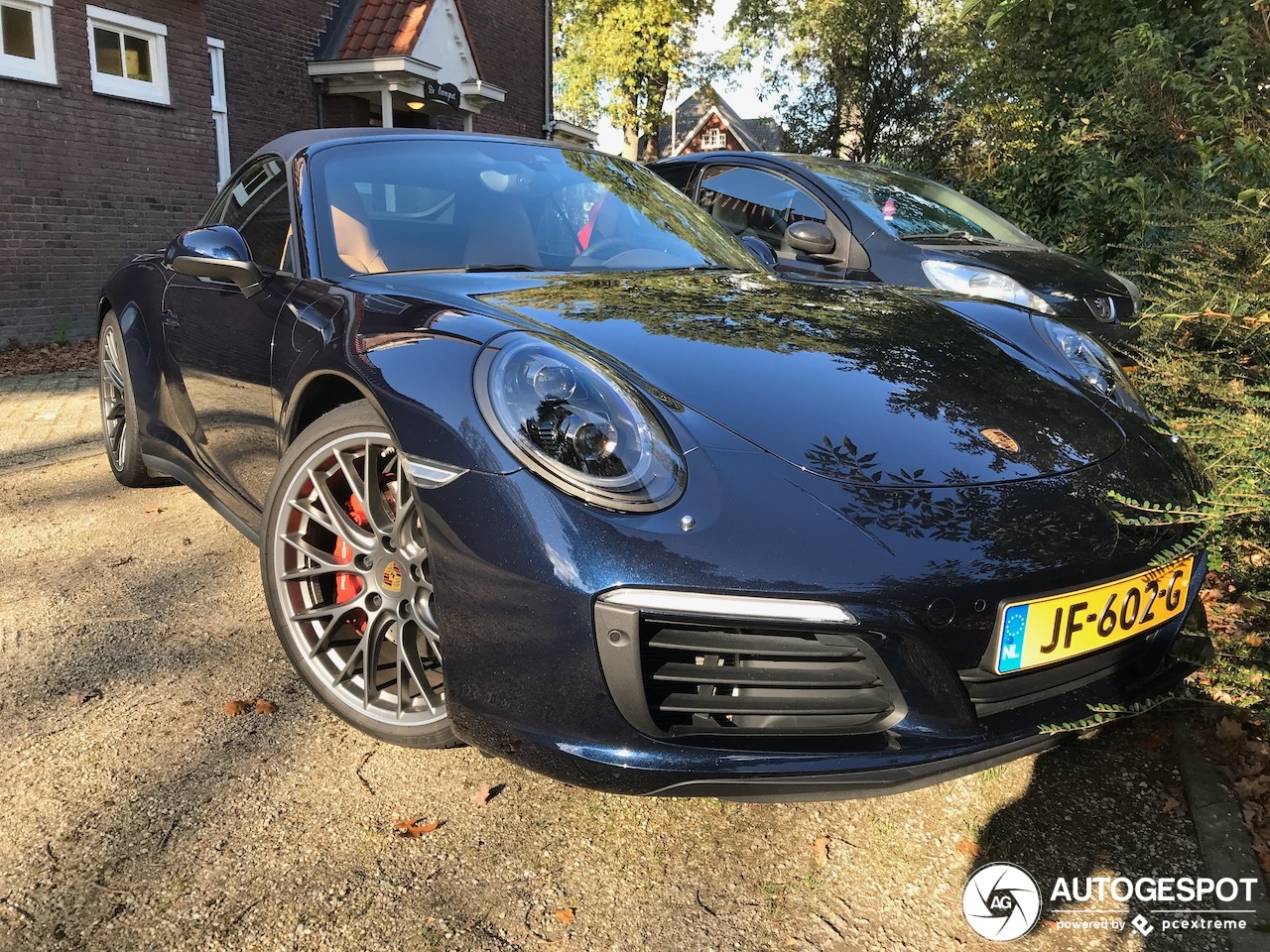 Porsche 991 Carrera 4S Cabriolet MkII