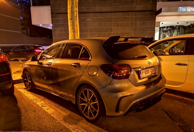 Mercedes-AMG A 45 W176 2015