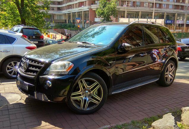 Mercedes-Benz ML 63 AMG W164 2009