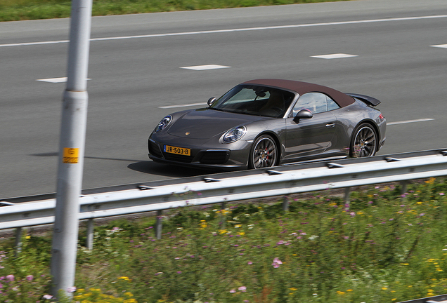 Porsche 991 Carrera 4S Cabriolet MkII